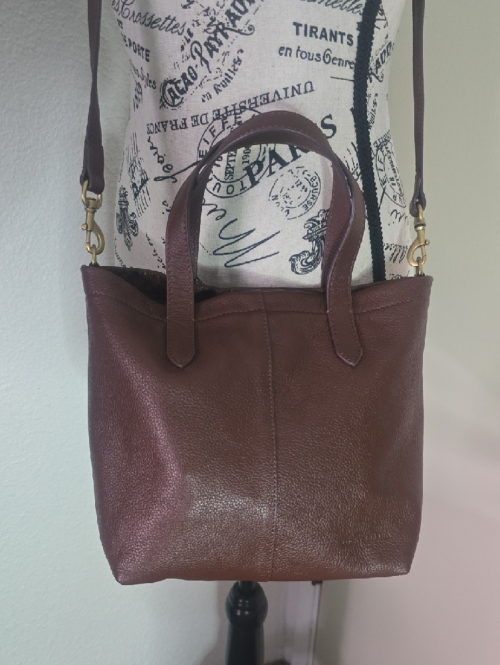 Lucky Brand Dark Brown & Gold Hardware 100% Leather Small Crossbody Bag (EUC)✨️ - Picture 3 of 13